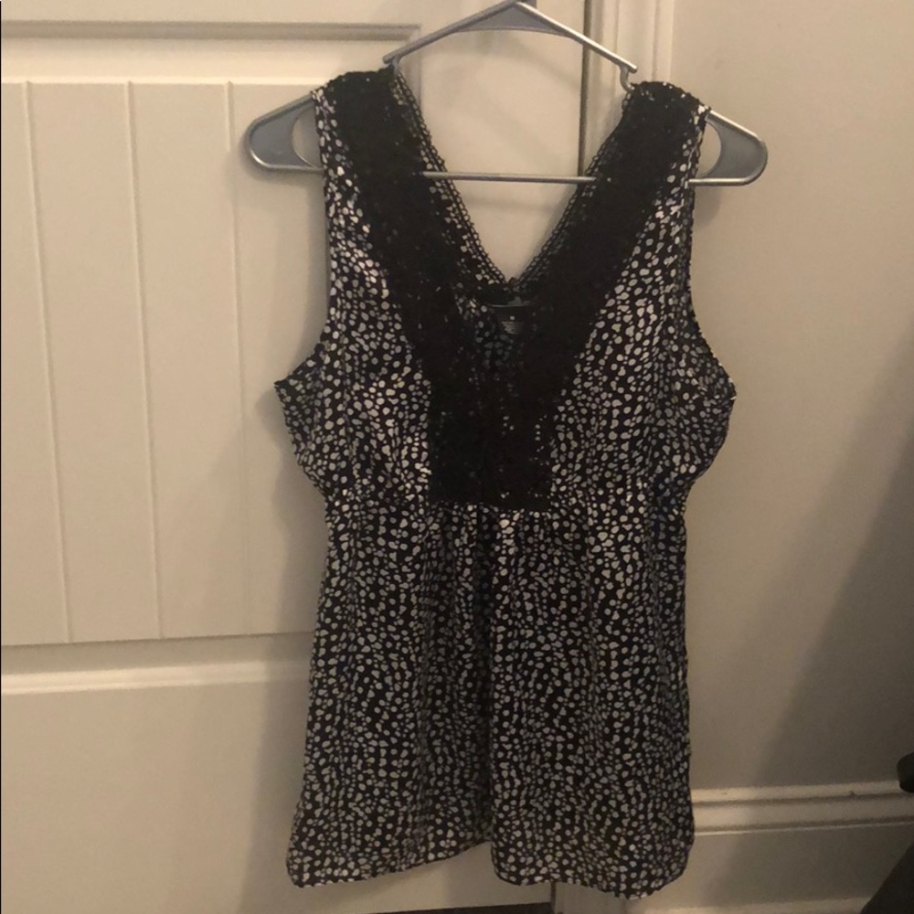 Sleeveless Blouse